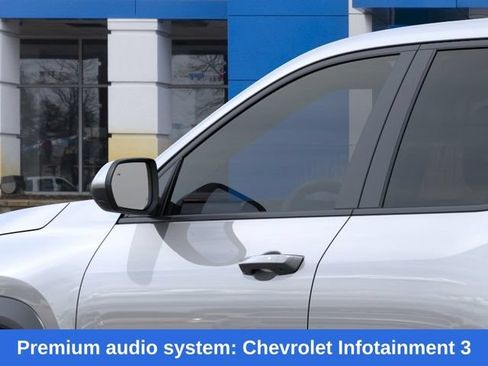 New 2027 Chevrolet Equinox LT w/ Convenience Package II FWD image 13