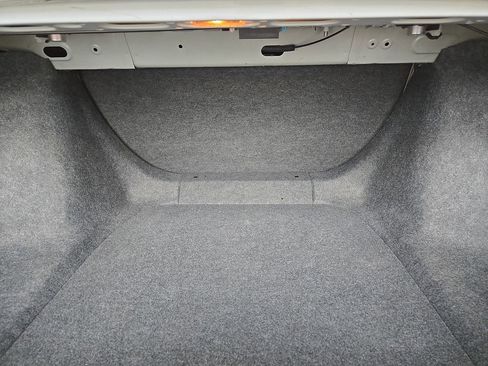 Used 2019 Honda Accord LX image 13