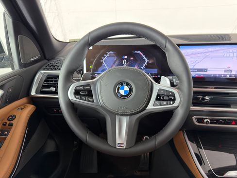 New 2026 BMW X5 sDrive40i w/ M Sport Package image 14