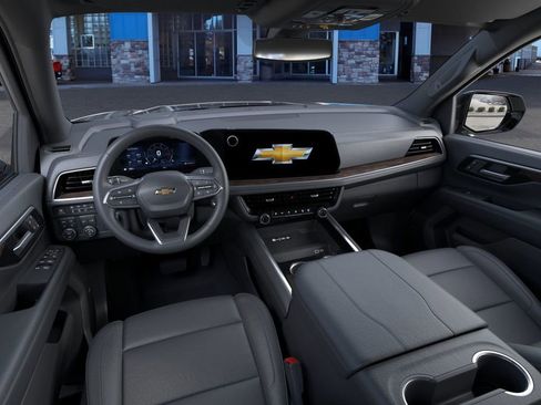 New 2026 Chevrolet Suburban LT w/ Comfort Package image 16
