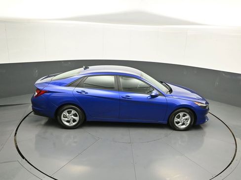 Certified 2023 Hyundai Elantra SE w/ Cargo Package image 36