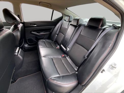 Used 2025 Nissan Altima 2.5 SR FWD image 21