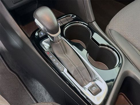 Used 2023 Buick Encore GX Select w/ Sport Touring Package image 17