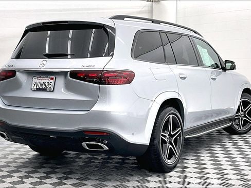 Used 2026 Mercedes-Benz GLS 450 4MATIC image 11