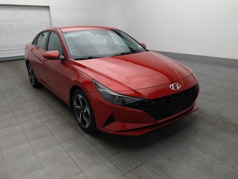 Used 2023 Hyundai Elantra SEL w/ Convenience Package FWD image 13