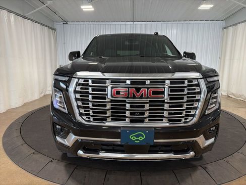 Certified 2025 GMC Yukon XL Denali AWD/4WD image 12
