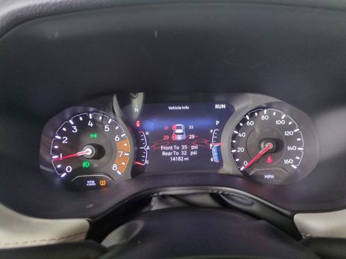 Used 2022 Jeep Compass Limited image 18