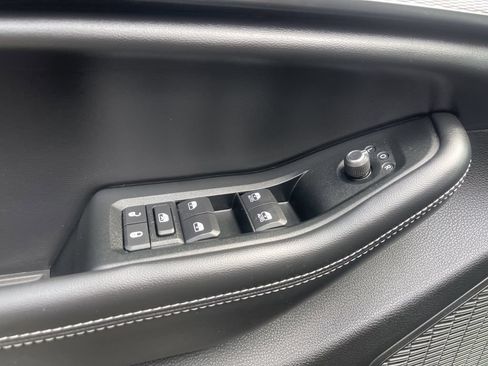 New 2026 Jeep Grand Cherokee Laredo AWD/4WD image 10