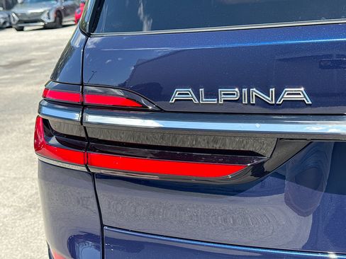 New 2026 BMW ALPINA XB7 AWD/4WD image 10