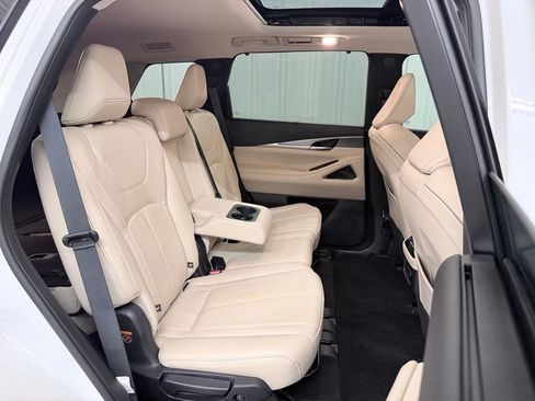 Certified 2023 INFINITI QX60 Luxe w/ Vision Package AWD/4WD image 42