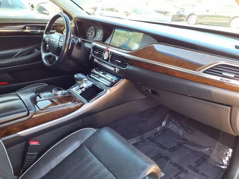 Used 2018 Genesis G90 5.0 Ultimate RWD image 27