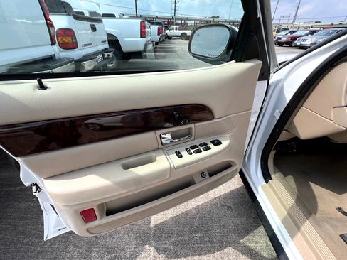Used 2008 Mercury Grand Marquis LS image 25
