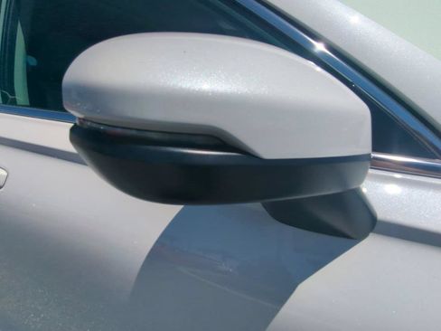 Used 2025 Honda CR-V EX image 37