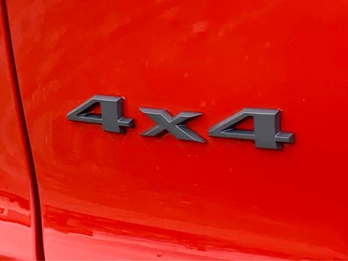 Used 2021 Jeep Cherokee Trailhawk image 20