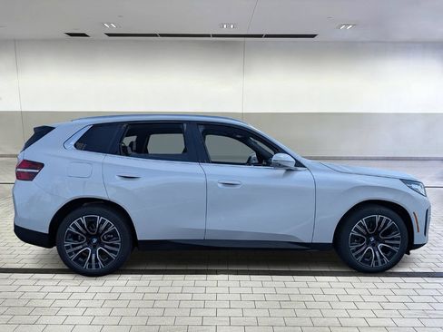 Used 2026 BMW X3 xDrive30i w/ Premium Package AWD/4WD image 7
