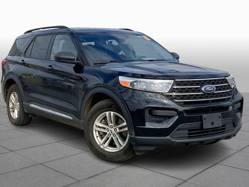Certified 2020 Ford Explorer XLT w/ Comfort Package image 2
