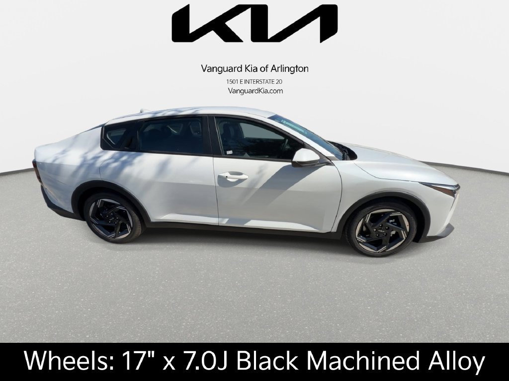 New 2026 Kia K4 EX FWD image 10