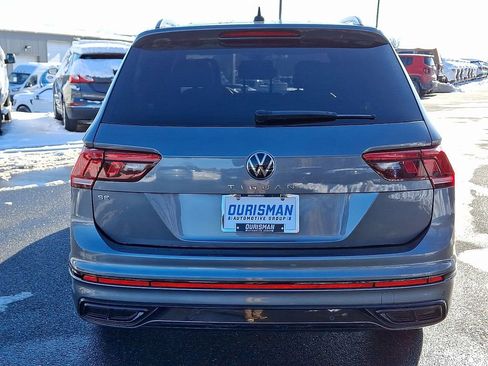 Used 2024 Volkswagen Tiguan SE R-Line image 5