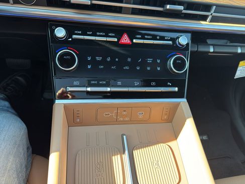 New 2026 Hyundai Santa Fe Limited image 11