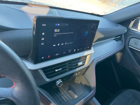 Certified 2025 Ford Explorer ST-Line w/ Premium Package image 15