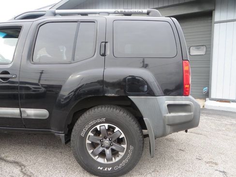 Used 2015 Nissan Xterra PRO-4X w/ Pro-4x Leather Package image 29