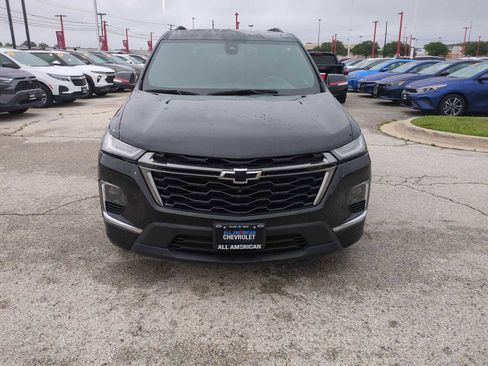 Used 2023 Chevrolet Traverse Premier w/ Redline Edition AWD/4WD image 3