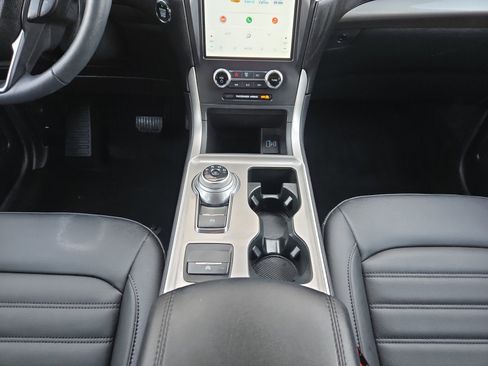 Certified 2024 Ford Edge SEL w/ Convenience Package image 21