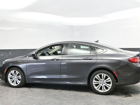 Used 2015 Chrysler 200 Limited w/ Spring Special Group FWD image 6