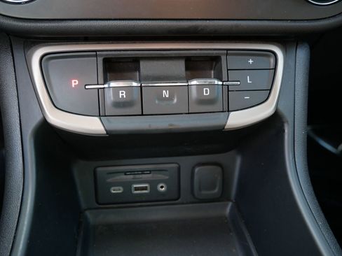 Used 2023 GMC Terrain Denali AWD/4WD image 19