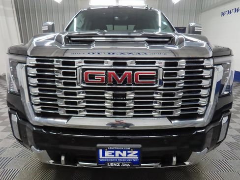Used 2024 GMC Sierra 3500 Denali w/ Denali Reserve Package image 55