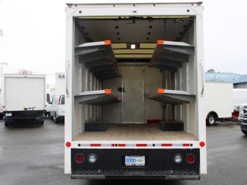 Used 2023 Chevrolet Express 3500 w/ Power Convenience Package image 7