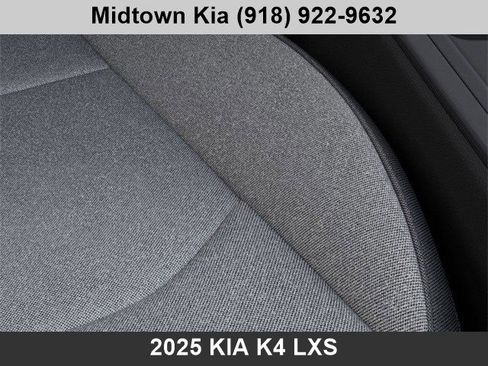 New 2025 Kia K4 LXS image 24