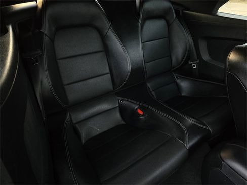 Used 2023 Ford Mustang Premium image 25