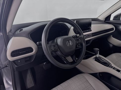 Certified 2024 Honda HR-V LX image 9