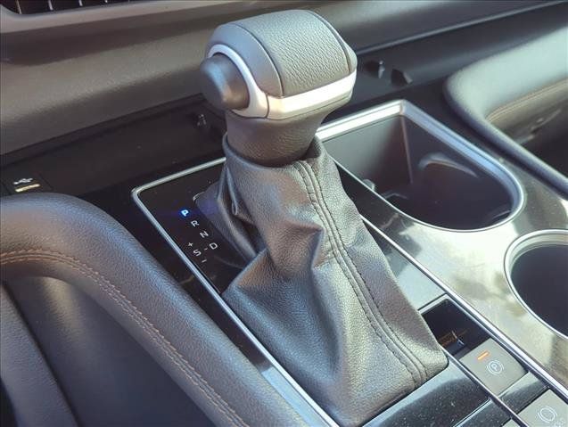 Certified 2026 Toyota Sienna Platinum AWD/4WD image 21