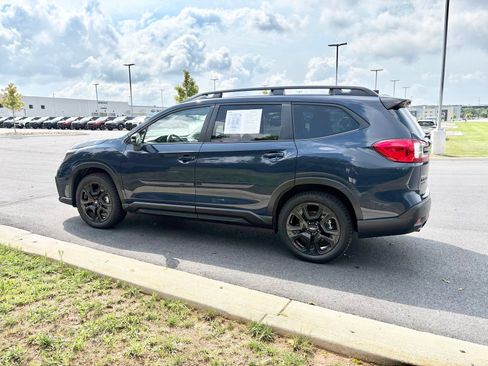 Used 2023 Subaru Ascent Onyx Edition AWD/4WD image 5