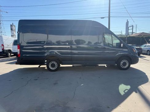 Used 2020 Ford Transit 250 148 High Roof Extended RWD image 8