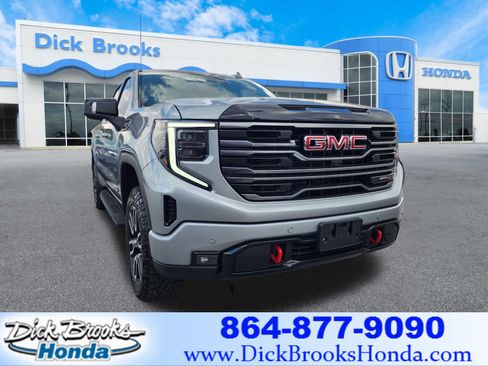 Used 2025 GMC Sierra 1500 AT4 w/ AT4 Premium Package AWD/4WD image 1