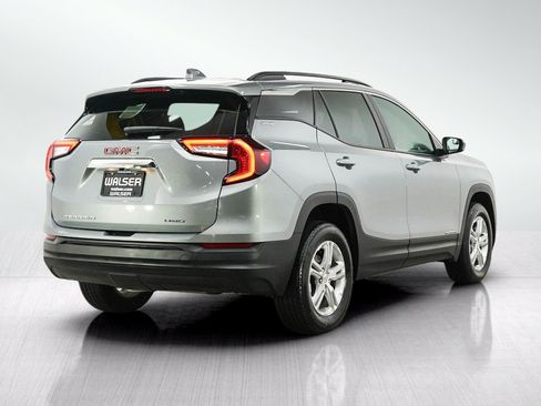 Used 2023 GMC Terrain SLE w/ Driver Convenience Package AWD/4WD image 5