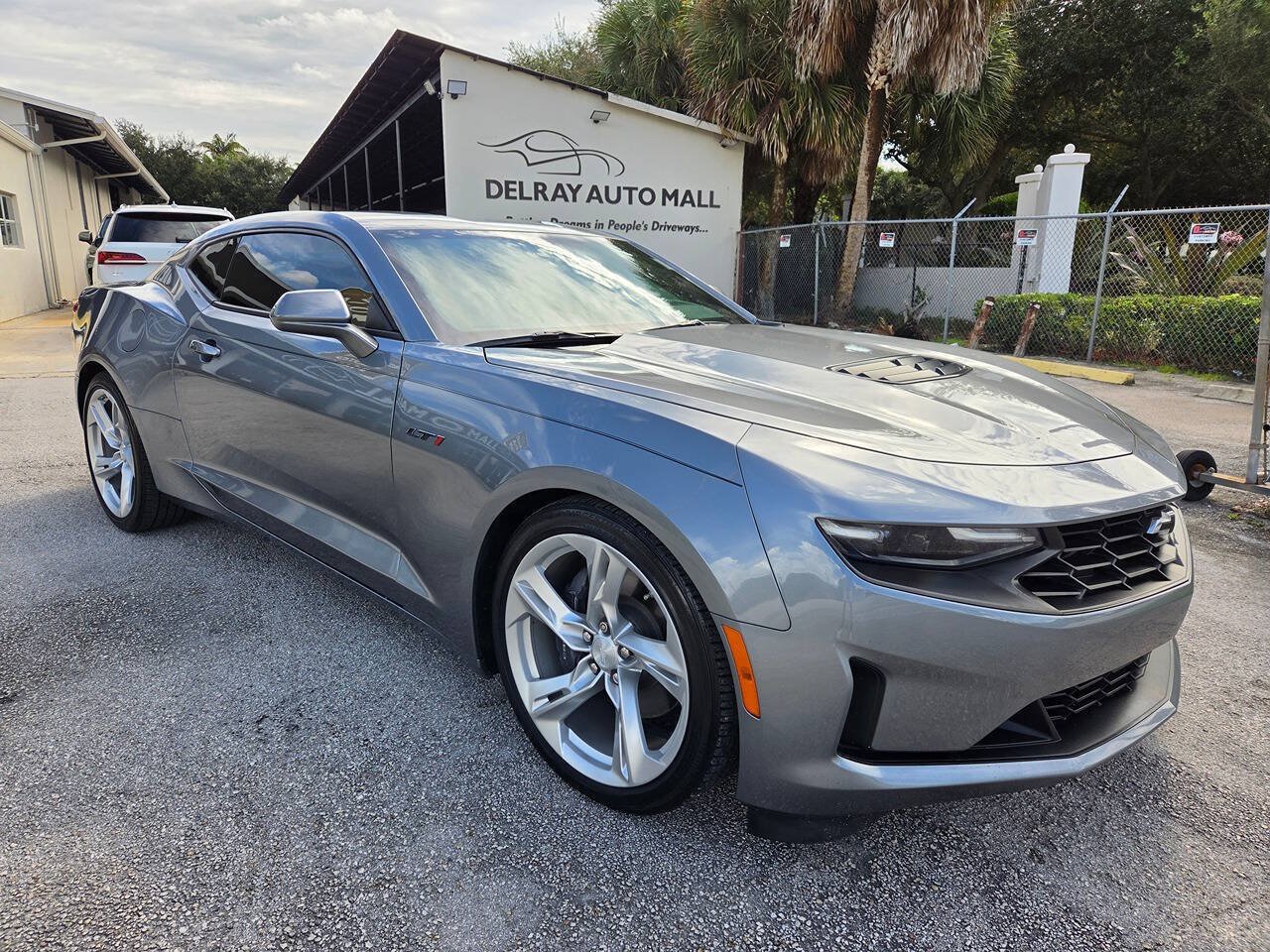 Used 2021 Chevrolet Camaro LT RWD image 3