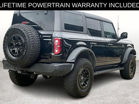 Used 2022 Ford Bronco Wildtrak image 2