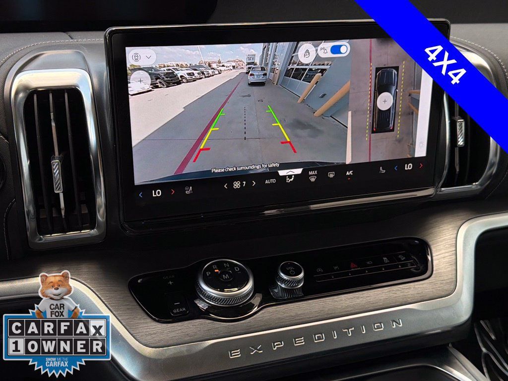 Used 2025 Ford Expedition Max Platinum AWD/4WD image 8