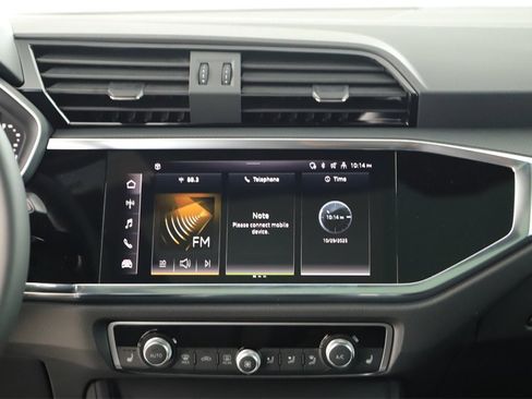 New 2025 Audi Q3 2.0T Premium image 19