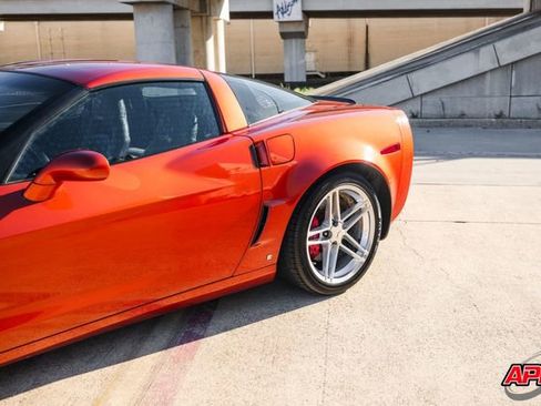Used 2006 Chevrolet Corvette Z06 w/ Preferred Equipment Group image 24