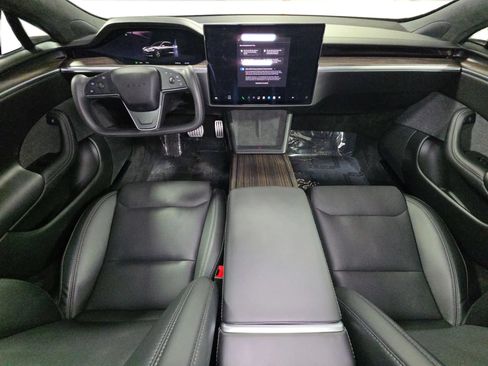 Used 2024 Tesla Model S AWD/4WD image 27