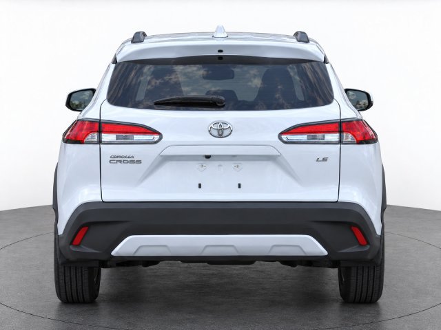 Used 2022 Toyota Corolla Cross LE FWD image 7