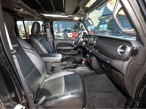 Used 2023 Jeep Wrangler Unlimited Rubicon 4xe w/ Cold Weather Group image 21