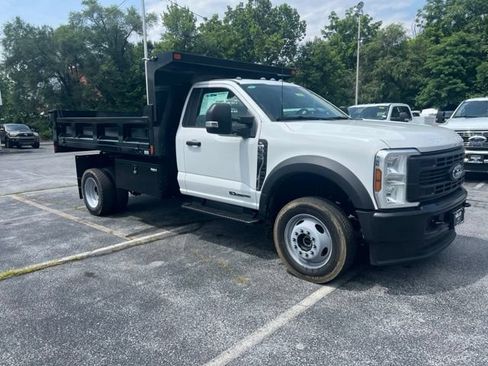 New 2026 Ford F550 4x4 Regular Cab Super Duty image 3