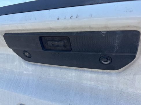 Used 2022 Chevrolet Silverado 1500 Custom w/ Safety Confidence Package AWD/4WD image 21