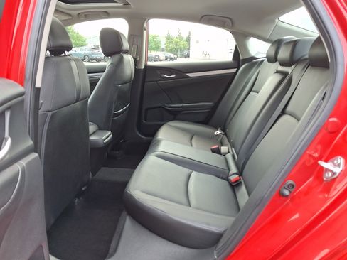 Used 2018 Honda Civic EX-L image 10